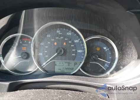 2016 Toyota Corolla Le Plus z USA, uszkodzony, nr VIN 2T1BURHE4GC608878